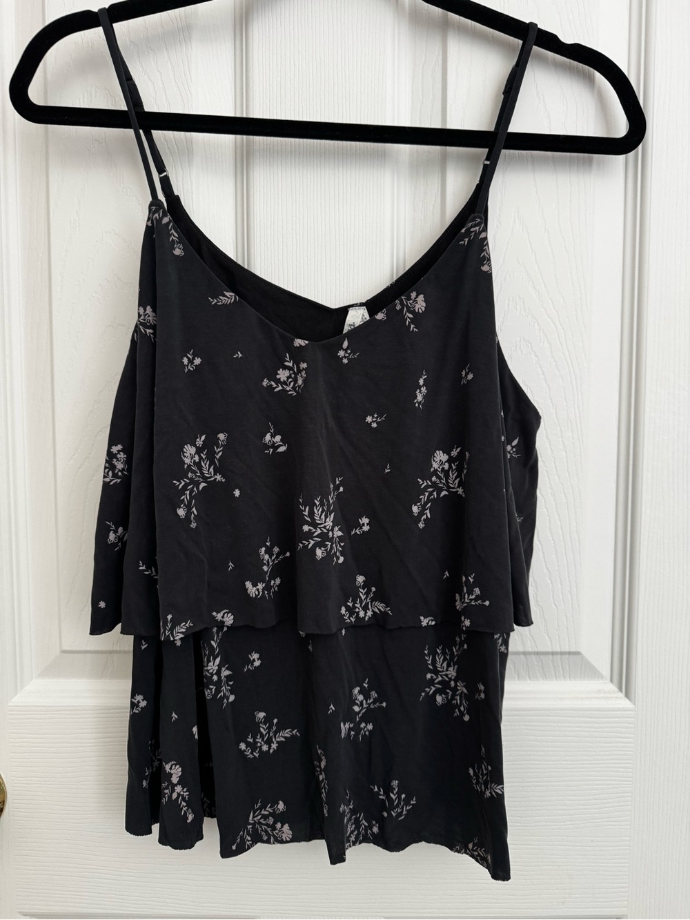 Mudd Women’s Charcoal Gray Floral Layered Spaghetti Strap Top